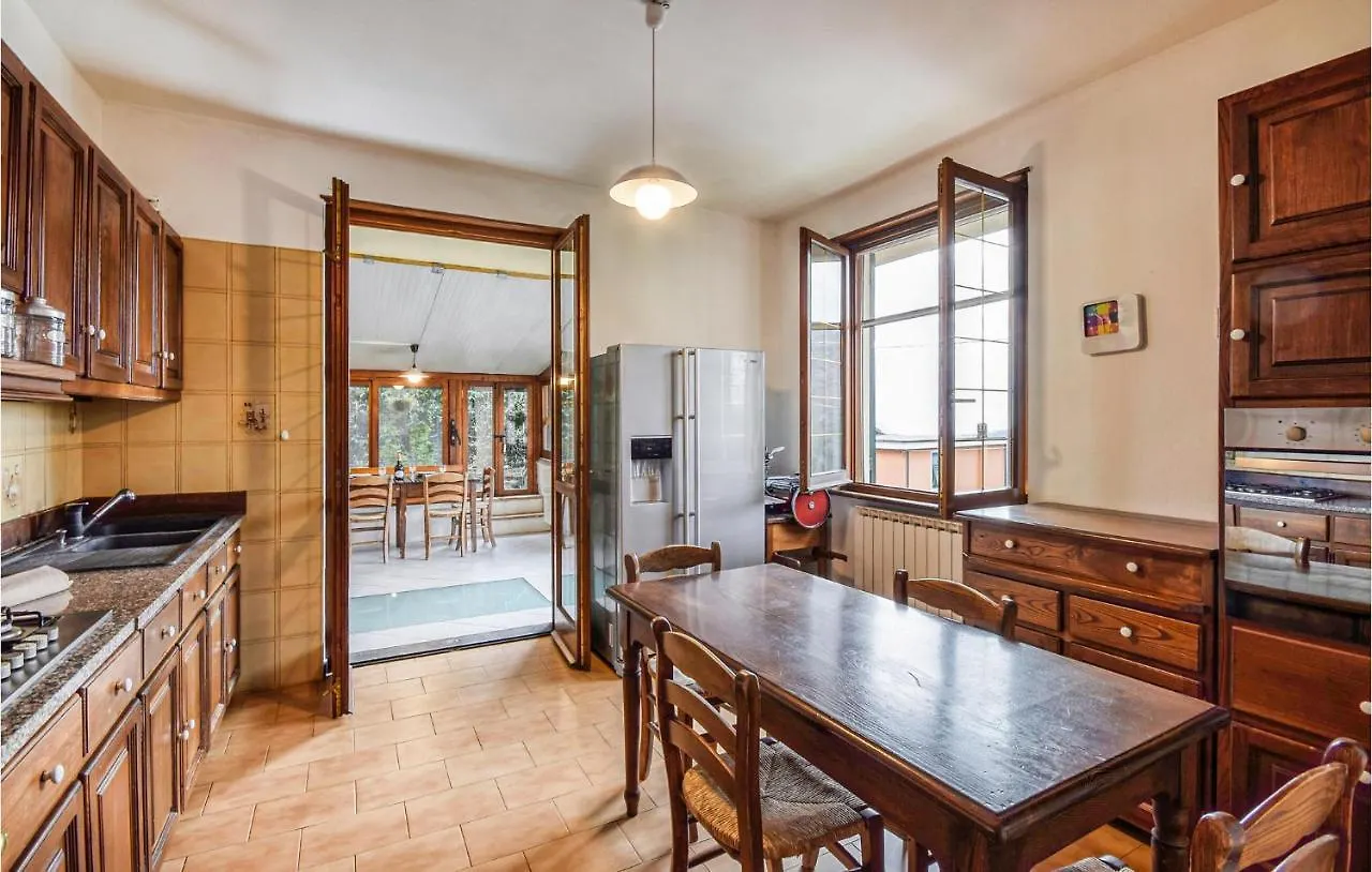 Awesome Home In Testana With Outdoor Swimming Pool, Wifi And 3 Bedrooms Дом отдыха