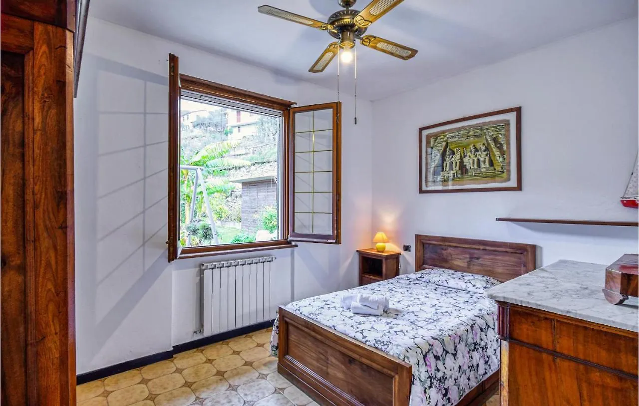 Holiday home Awesome Home In Testana With Outdoor Swimming Pool, Wifi And 3 Bedrooms
